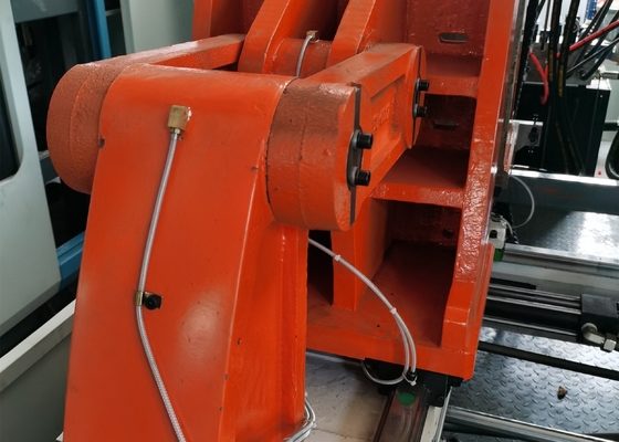 4 Head Double Station Blow Molding Machine 1000 Bph 5l Automatic Bottle