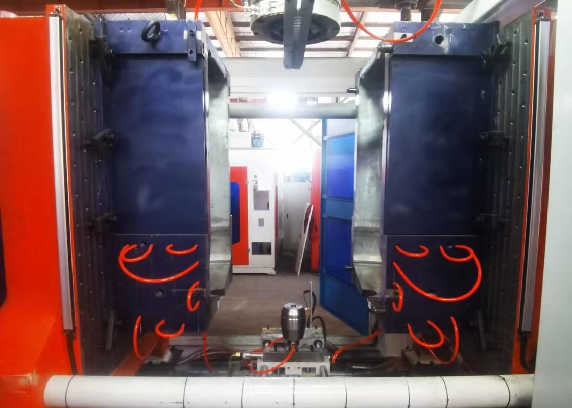 PE PP Accumulator Blow Moulding Machine 160L Fully Automatic Blow Molding Machine