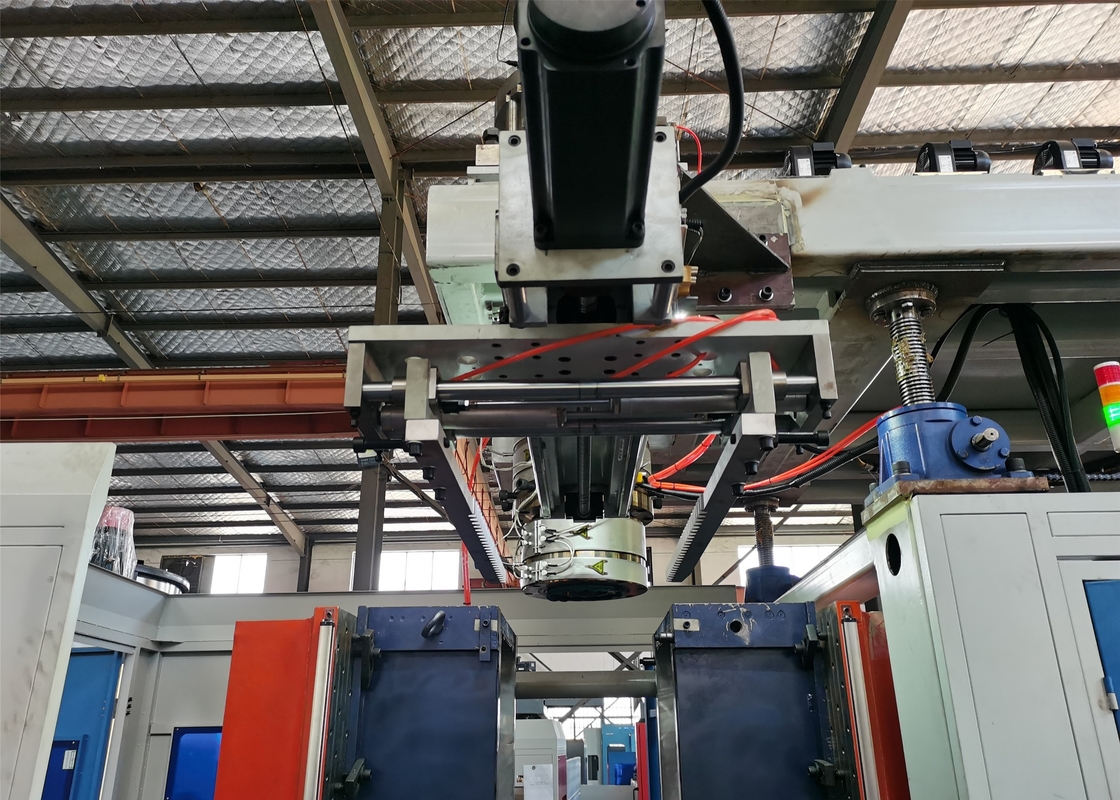 Robot 4 Layer Accumulator Blow Moulding Machine 60l Plastic Barrel