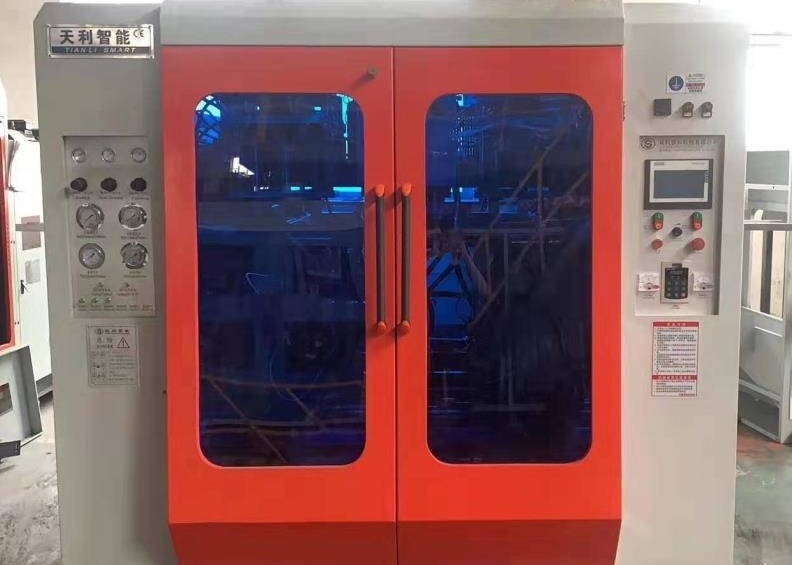 5l 2 Head High Speed Blow Molding Machine 200ml Milk Bottle Blowing Machine