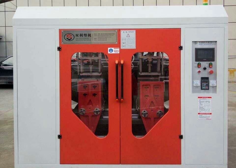 3 Head Plastic Extrusion Blow Molding Machine 2l Double Station PE Blow Molding Machine