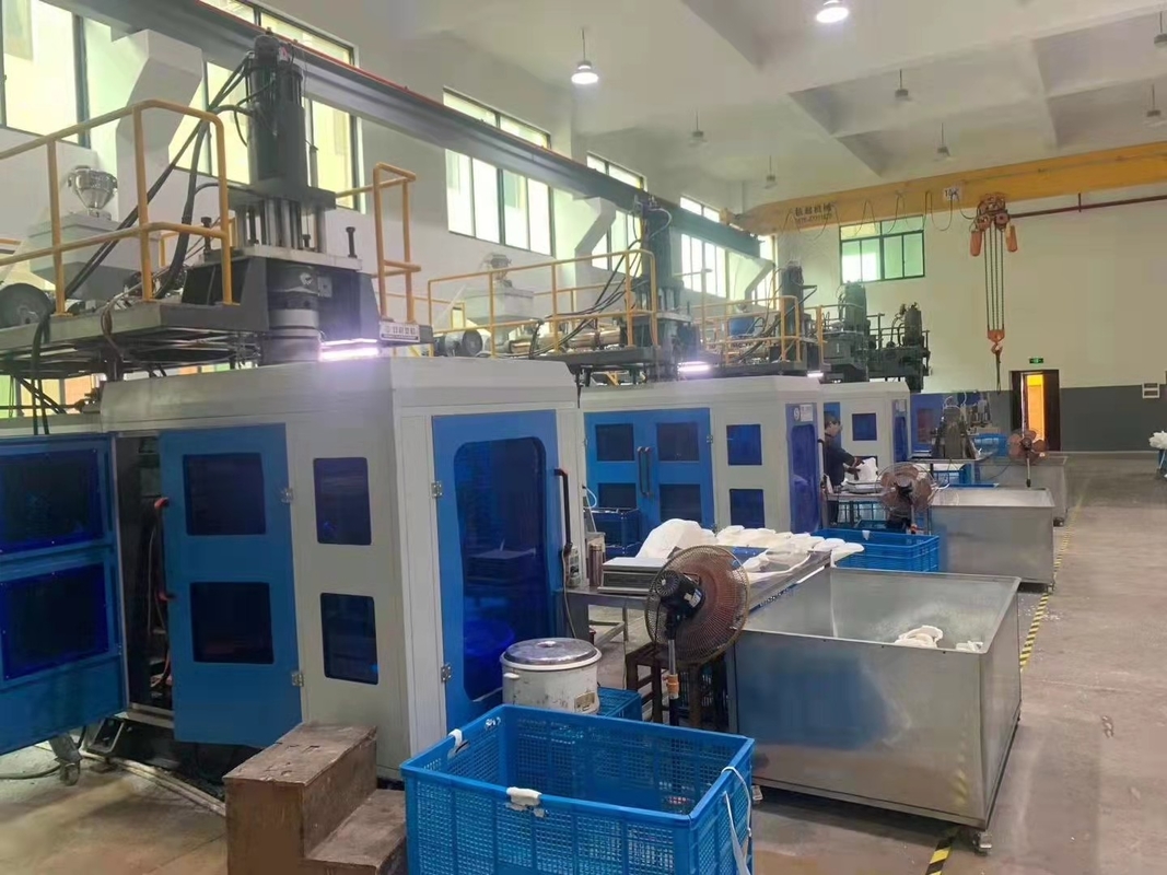 30L - 200L Bucket Accumulator Blow Moulding Machine High Speed