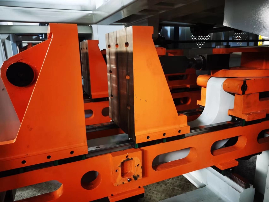 Fully Automatic Blow Moulding Machine For 10L - 20L Water Bottle