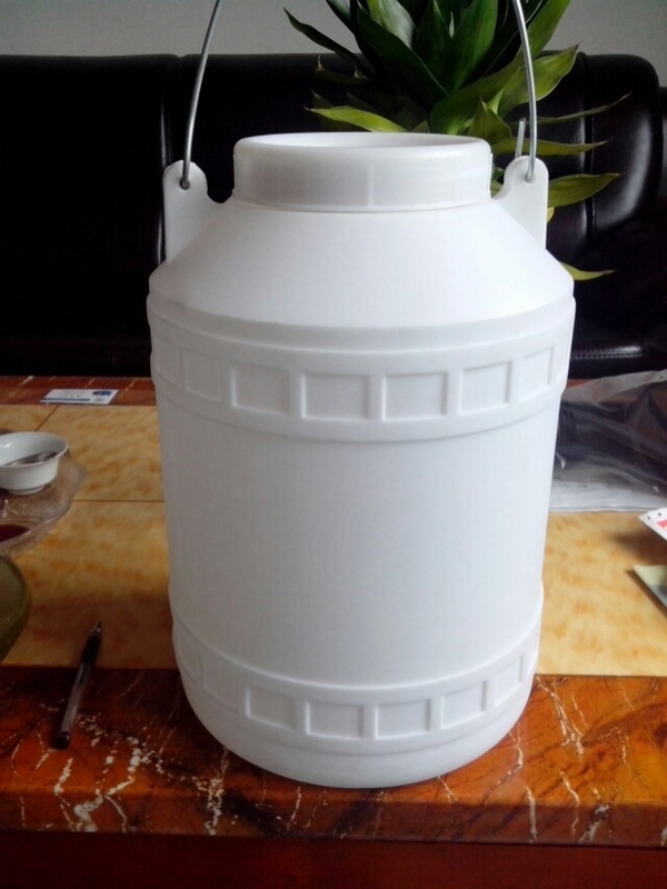 60L Accumulator Blow Moulding Machine , PE Barrel Blow Molding Machine
