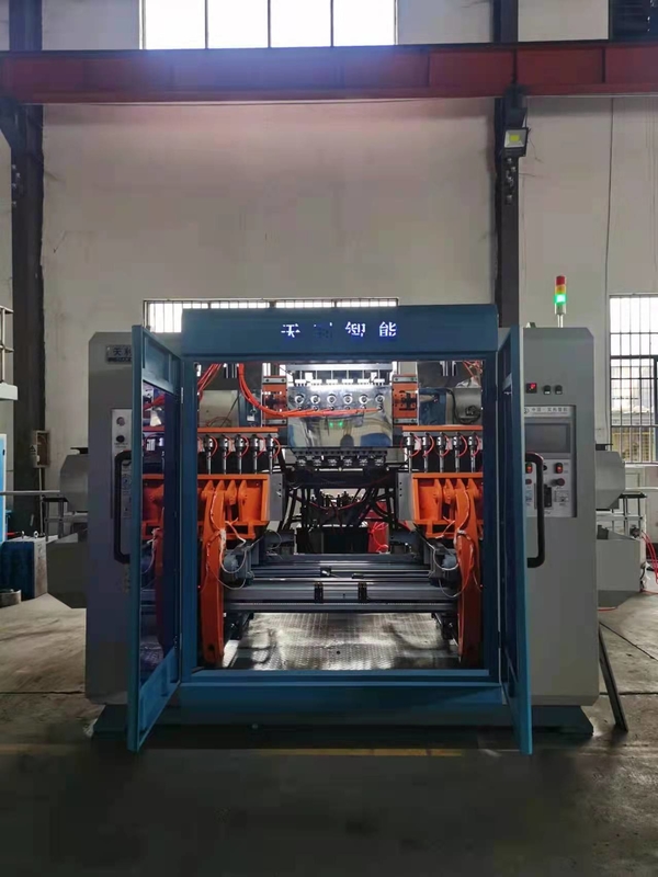 4 Layer Continuous Extrusion Blow Molding Petroleum Drum 10l Auto Blowing Machine