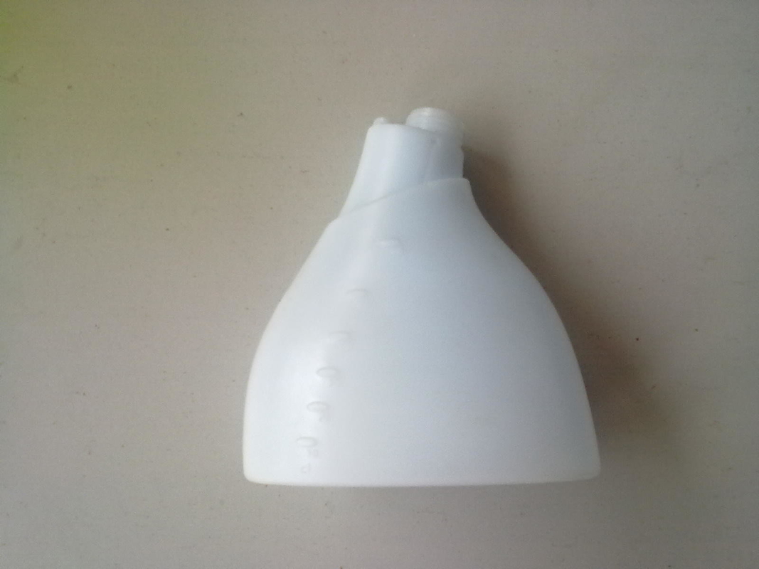 Single Station Plastic Bottle Blow Molding Machine