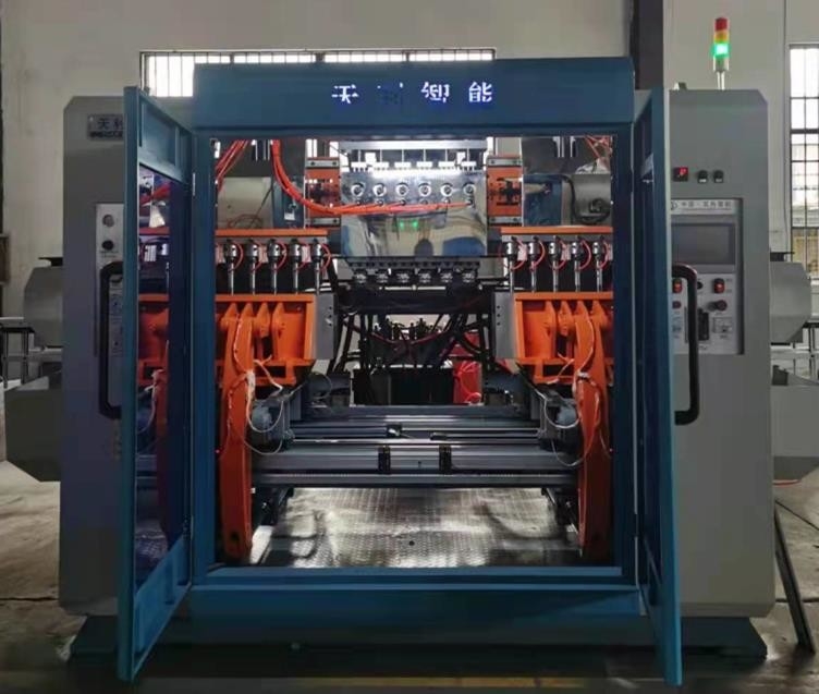 U Series High Speed Blow Molding Machine 1 Layer 3 Head ABS