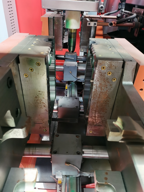 2 Head Continuous Extrusion Blow Molding 2 Layer 2l Double Station
