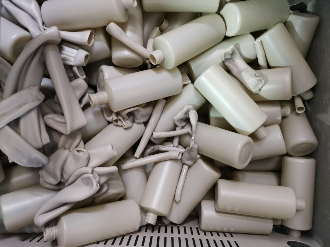 1 Head 200ml Plastic Extrusion Blow Moulding Machine , Kitchenware Plastic Blowing Machine