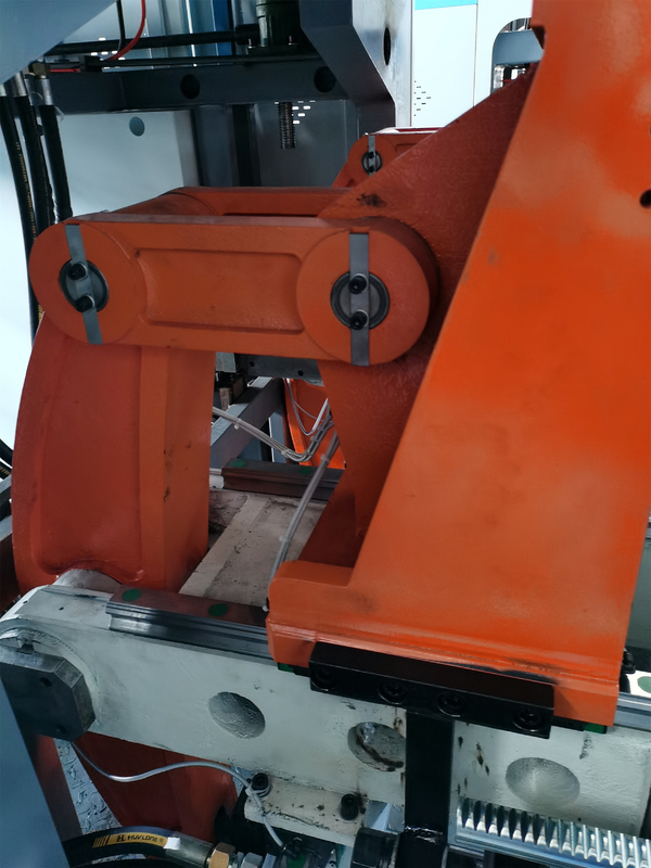 2 Head 5L PE Jar Blow Moulding Machine  Fully Automatic Blowing