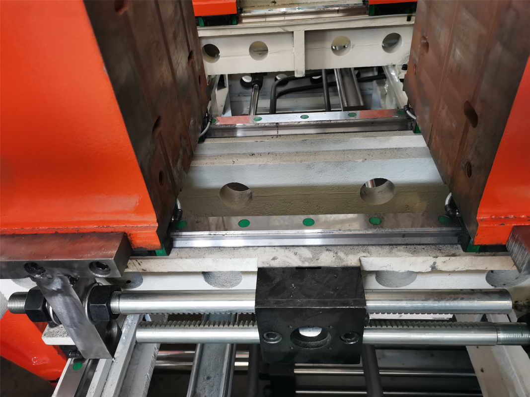 4 Layers Plastic Water Tank Blow Molding Machine 5-10L Automatic PE