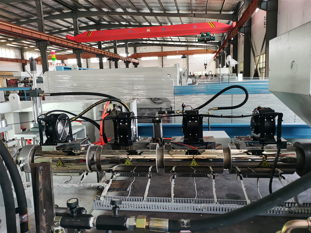 3 Layer Double Station Blow Molding Machine Single Head 1000bph Water Bottle