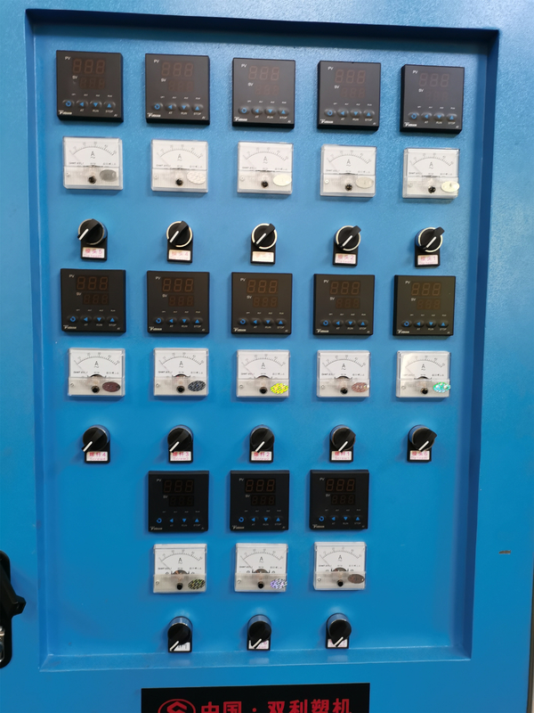 Single Station Automatic HDPE Bottle Blow Molding Machine