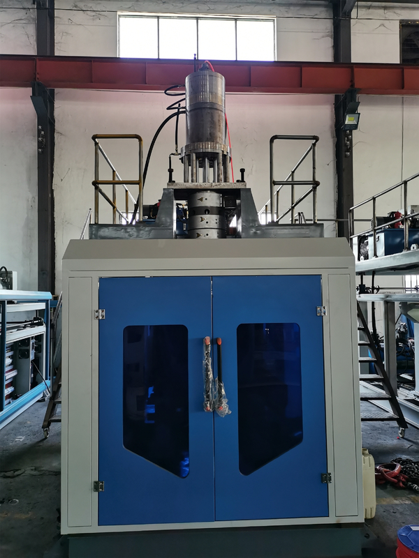 Robot 4 Layer Accumulator Blow Moulding Machine 60l Plastic Barrel
