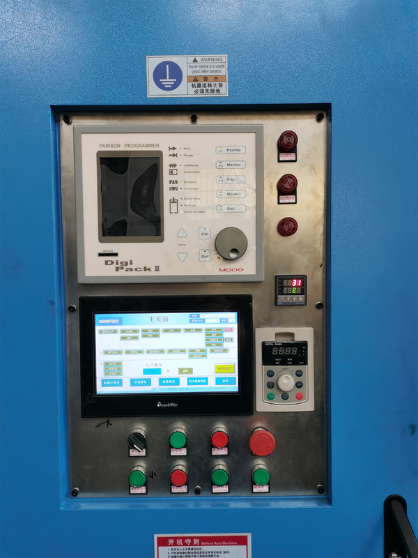 Chemical 10L Automatic PE Bottle Blow Moulding Machine  Auto Blowing Machine