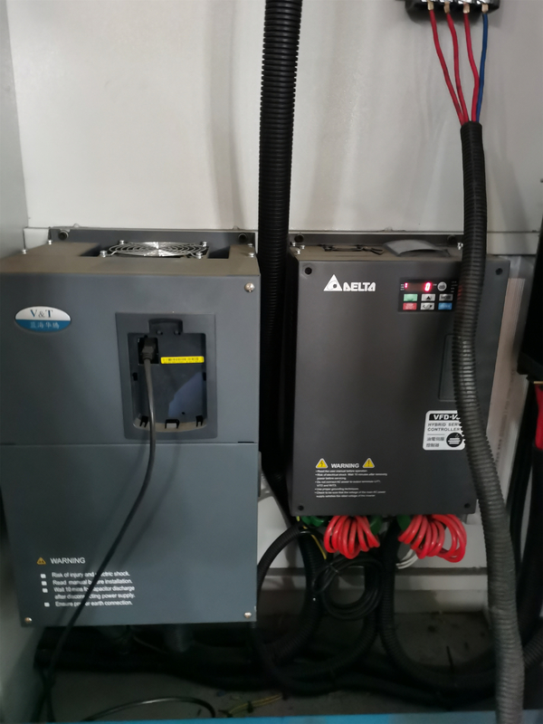 Extrusion HDPE Blow Moulding Machine 8 Heads 10l Double Station
