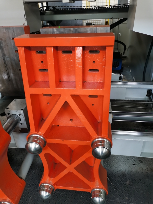 K Type Double Station Fully Automatic Blow Moulding Machine , 2l Bottle Molding Machine